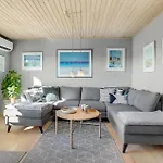 Appartamento 2 Bedroom Cozy In