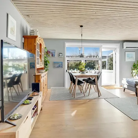 Gorgeous In With Kitchen Skagen