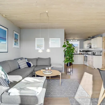 Gorgeous In With Kitchen *