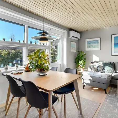 Gorgeous In With Kitchen *